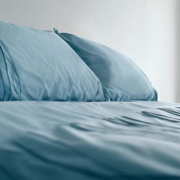 Bed With Blue Linen percale fitted sheet set