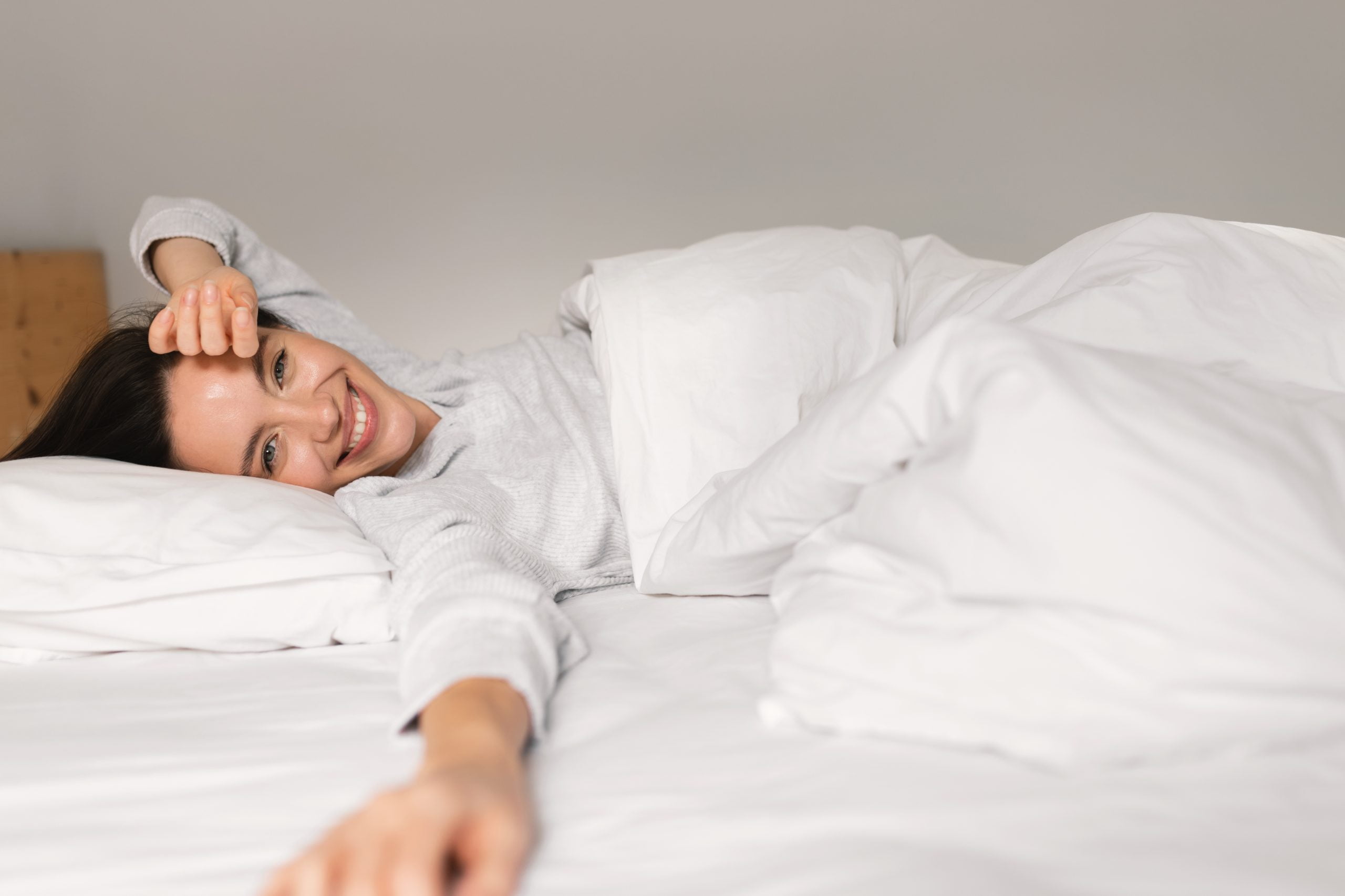 Best Cooling Bed Sheet Materials To Stay Cool At Night